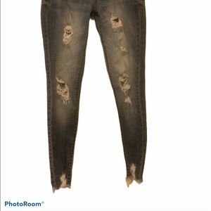 Kancan destroyed estilo jeans frayed ankle sz 3/25